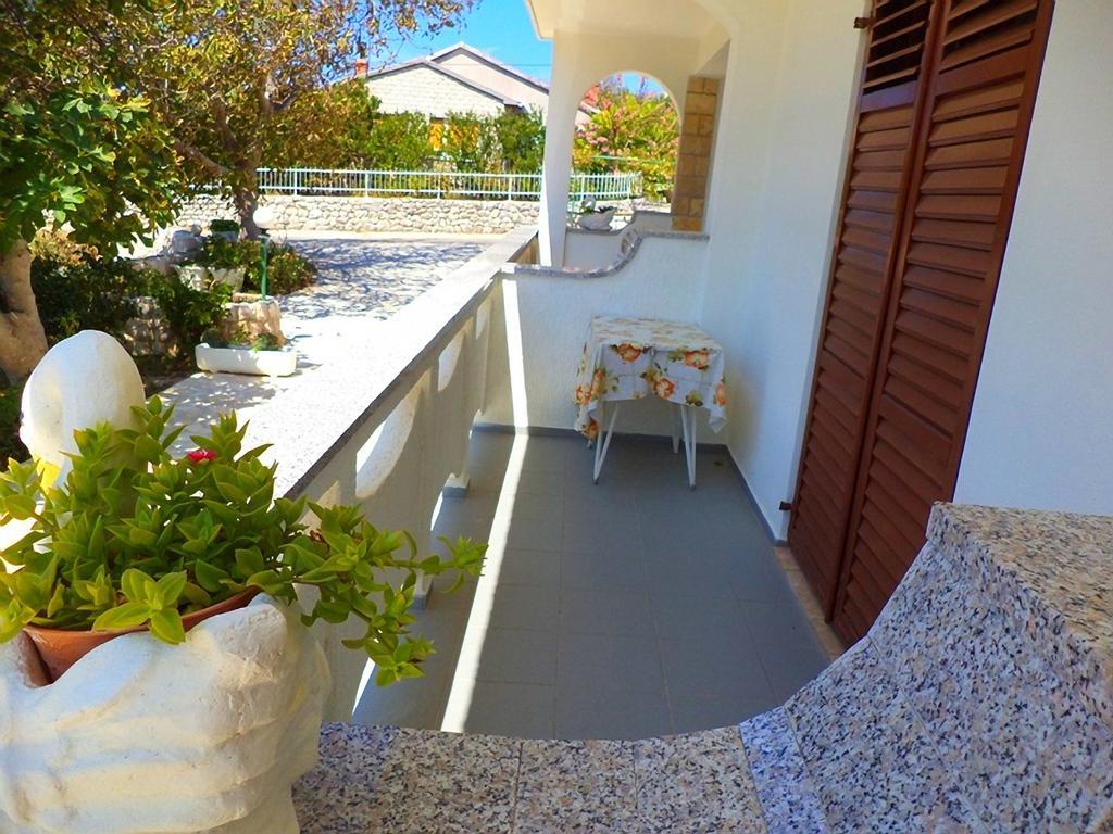 Apartments Vesna Kampor Εξωτερικό φωτογραφία