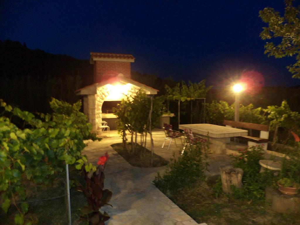 Apartments Vesna Kampor Εξωτερικό φωτογραφία
